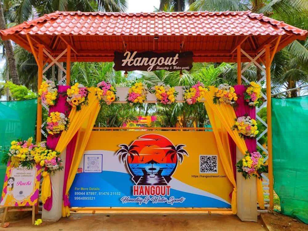 Hangout Kalyānpur Exteriör bild